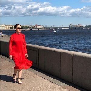 stunning red midi dress like new, size S-M-L, H&M